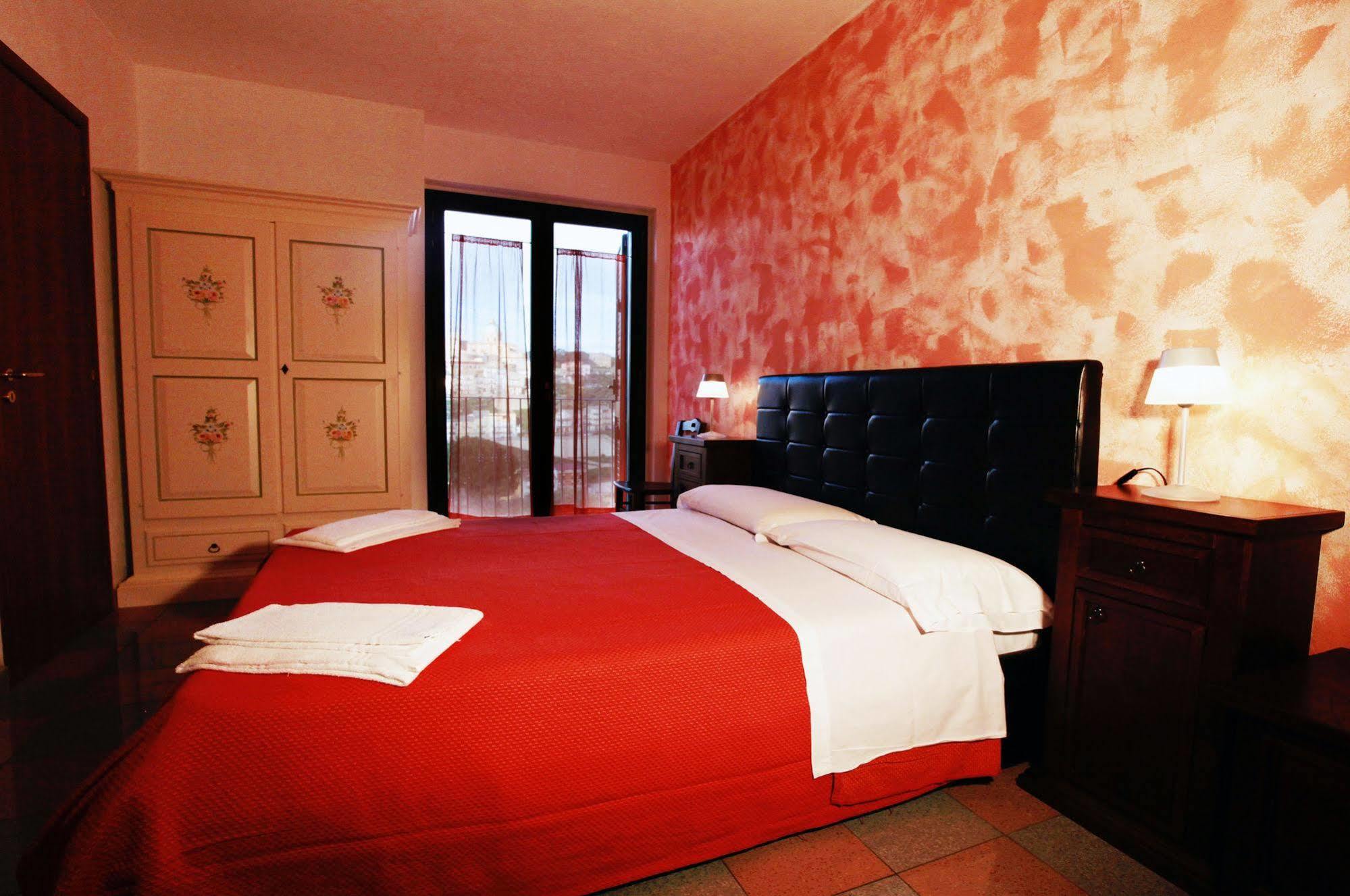 La Casa Rossa Country House Piazza Armerina Eksteriør billede